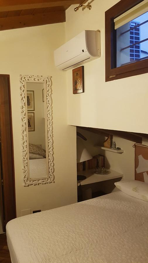 Casa Ferrari Appartamento Verona Sanificato Ozono Værelse billede